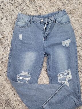 Distressed Wide-Leg Light Blue Women's Ripped Jeans